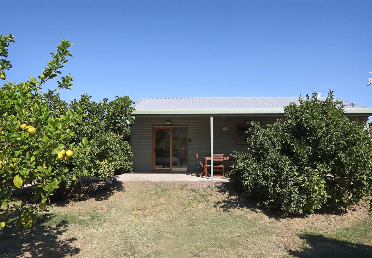 Swan Valley Sisters Henley Brook Esterno foto