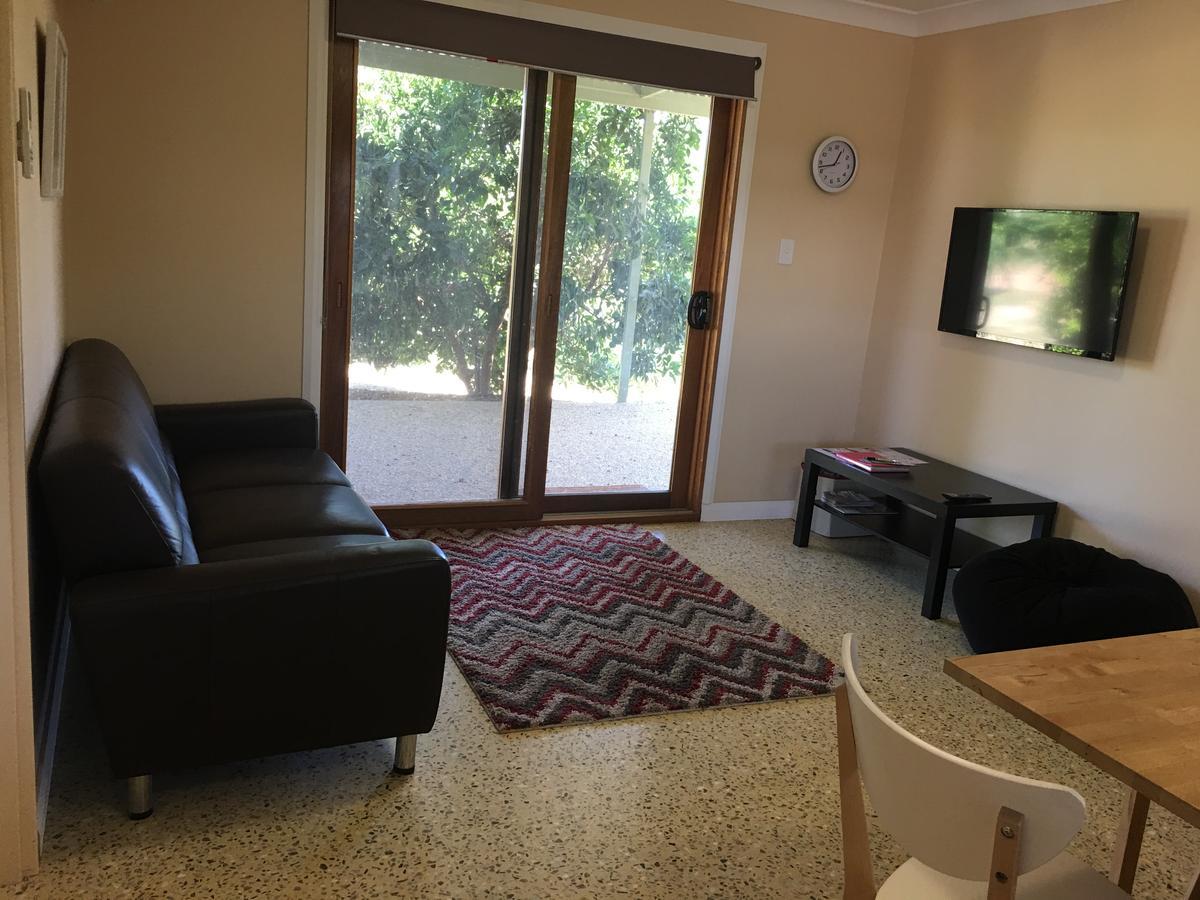 Swan Valley Sisters Henley Brook Esterno foto